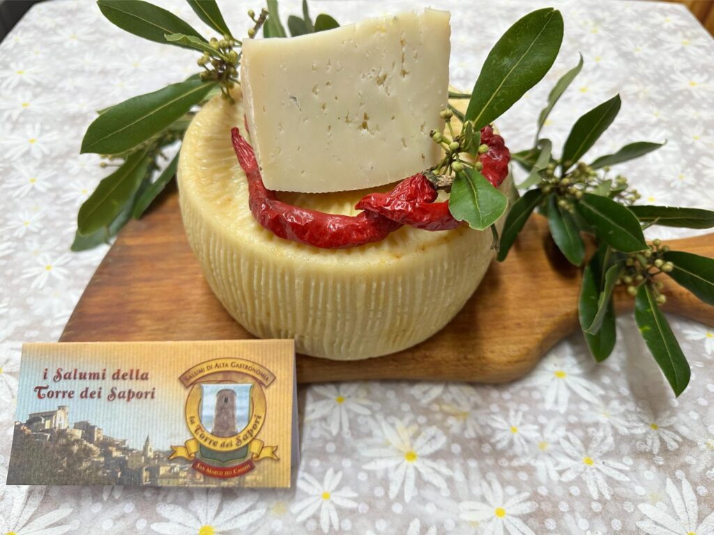 pecorino locale stagionato
